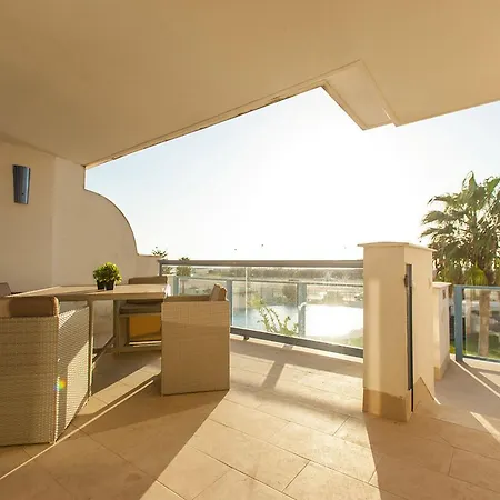 Livingtarifa Apartamento La Isla *