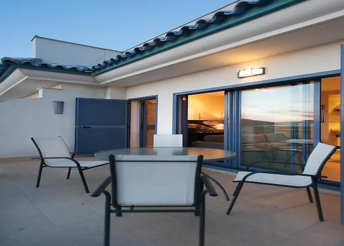 Livingtarifa Apartamento La Isla