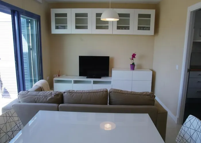 Livingtarifa Apartamento La Isla Apartment *