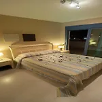 Livingtarifa Apartamento La Isla アパート