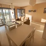 アパート Livingtarifa Apartamento La Isla *