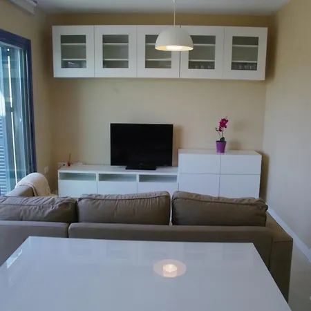 Livingtarifa Apartamento La Isla شقة *